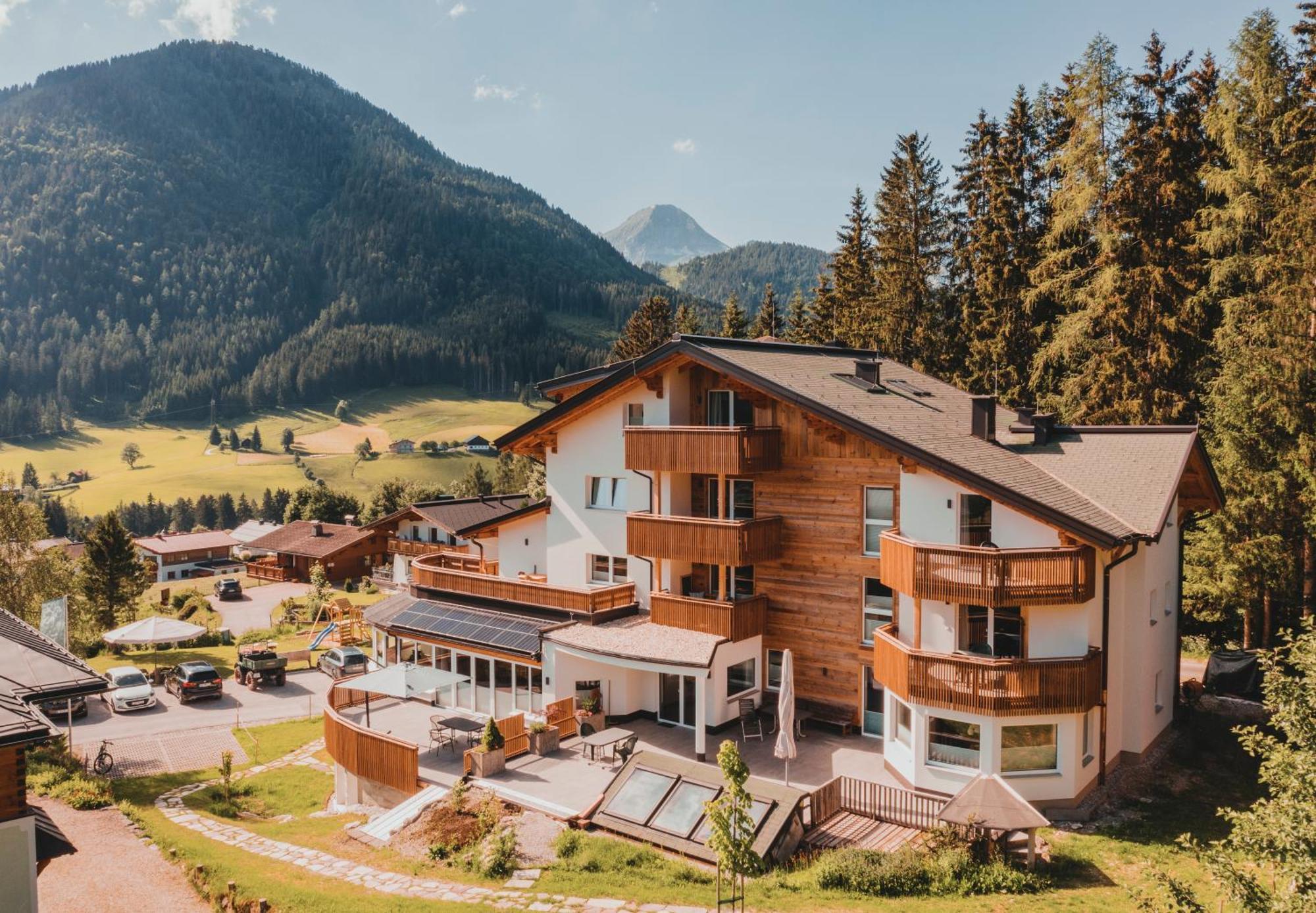 Glüxplatzl Appartements am Wald Sankt Martin am Tennengebirge Exterior foto