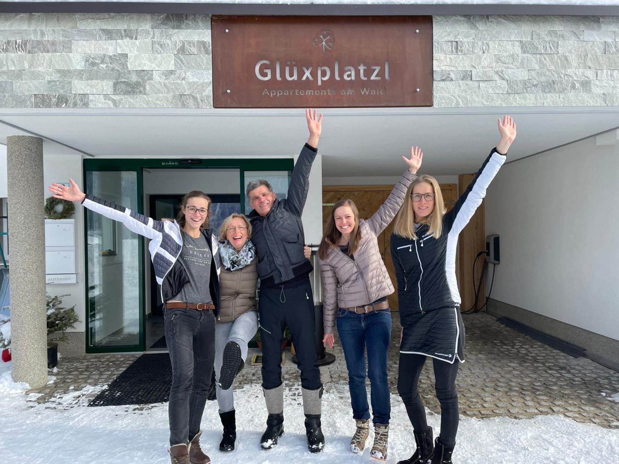 Glüxplatzl Appartements am Wald Sankt Martin am Tennengebirge Exterior foto