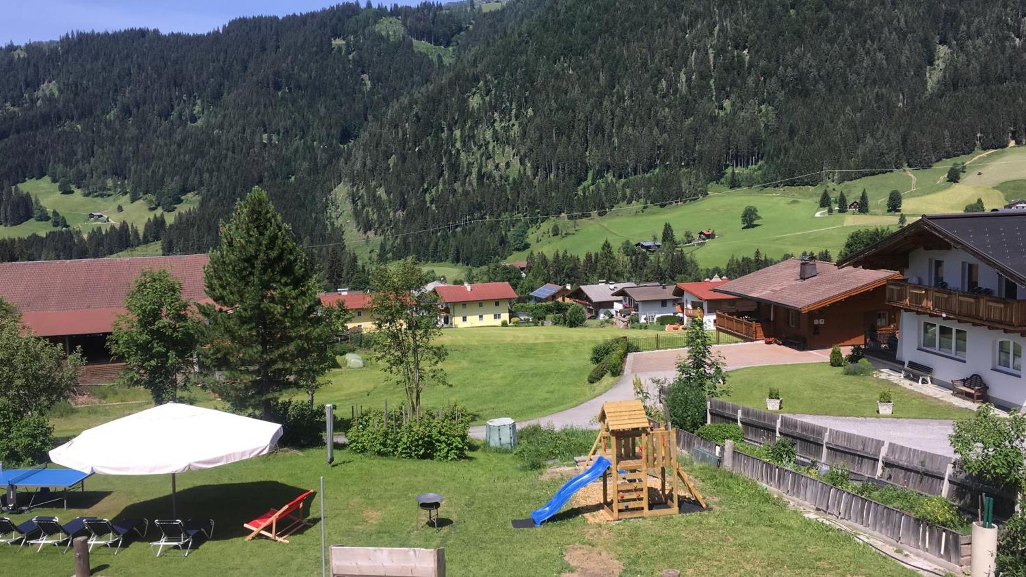 Glüxplatzl Appartements am Wald Sankt Martin am Tennengebirge Exterior foto